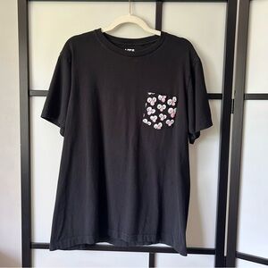 [XL] KAWS x Uniqlo Classic Black Short Sleeve Pocket Tee With Kaws Faces/Logo